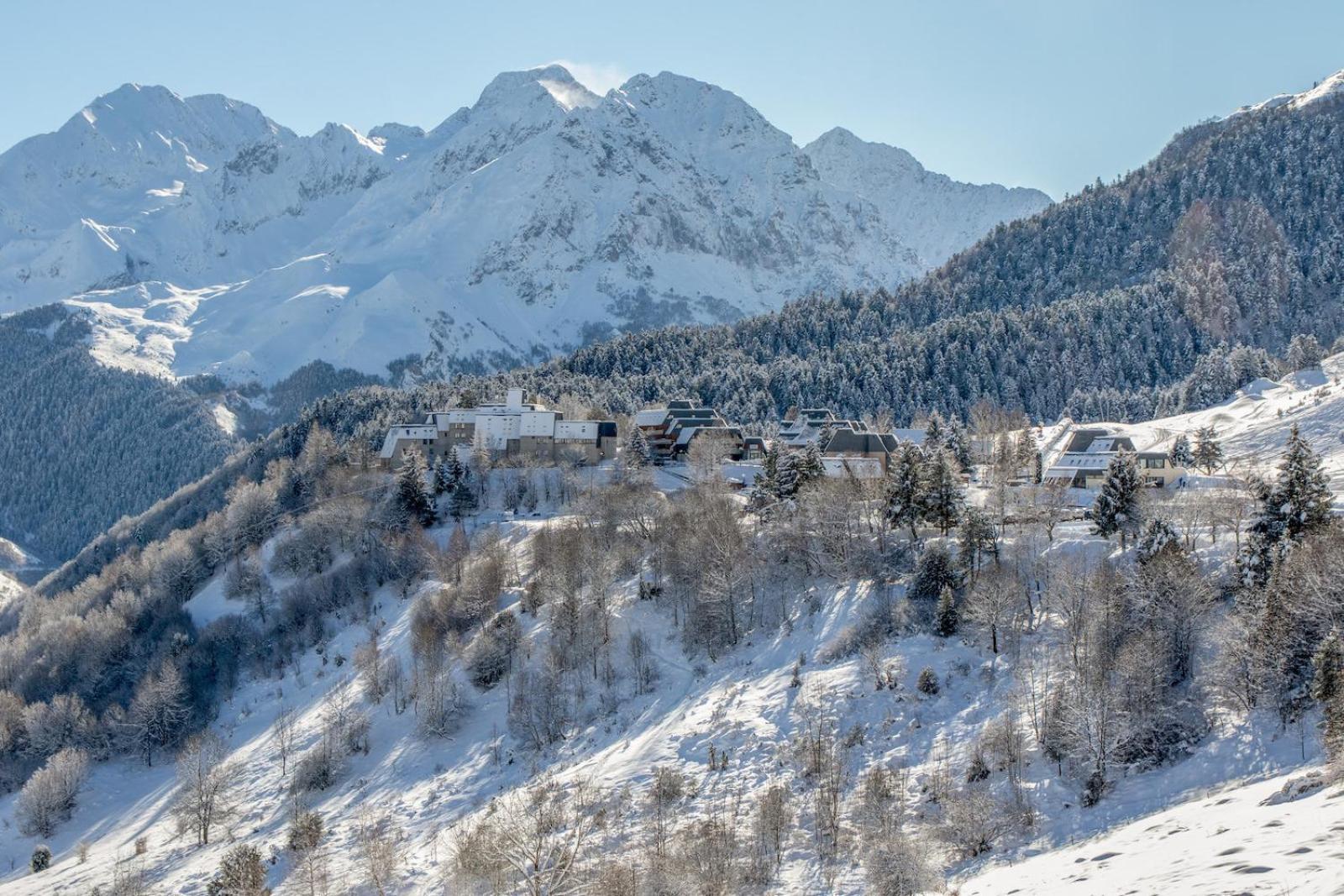 Apartament Belle Sayette - A 200M Des Pistes - Pour 8 Personnes Génos Zewnętrze zdjęcie